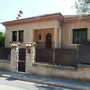 Loustalet D'aix Apartment